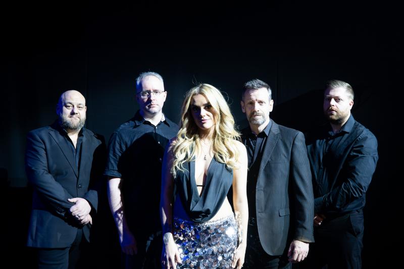 Synfinity - timeless tunes, infinite groove